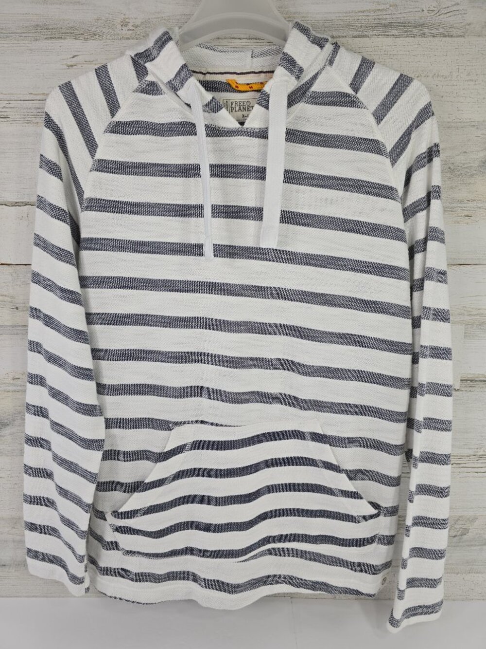 Free Planet Men’s Striped Hoodie XL White Navy Textured Knit Pullover Pocket EUC